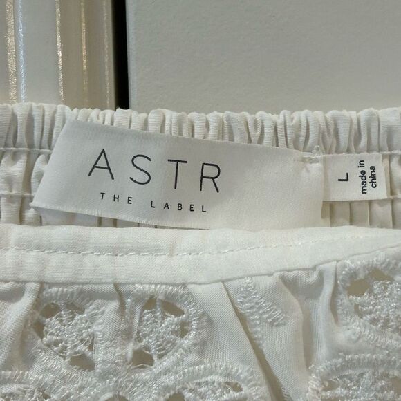 Astr the‎ Label Patina White Smocked Mini Dress size large NWT - Picture 6 of 14